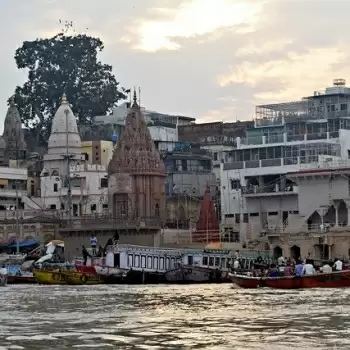 त्रेता युग का दीदार करना चाहते है तो जाएं तुलसी घाट
