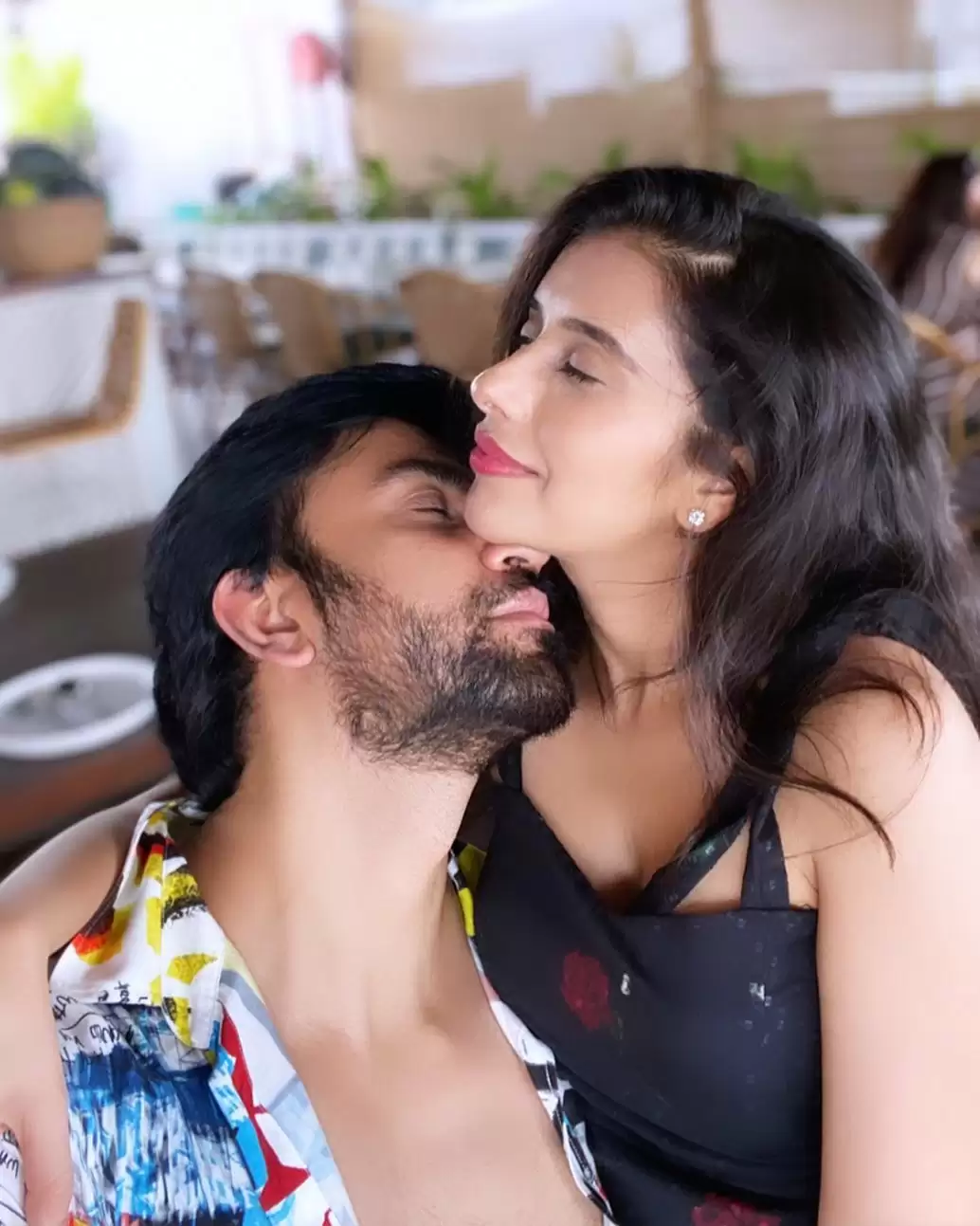 Sushmita Sen की भाभी Charu Asopa दिखाया अपना बिंदास लुक में, यहां देखे तस्वीरें