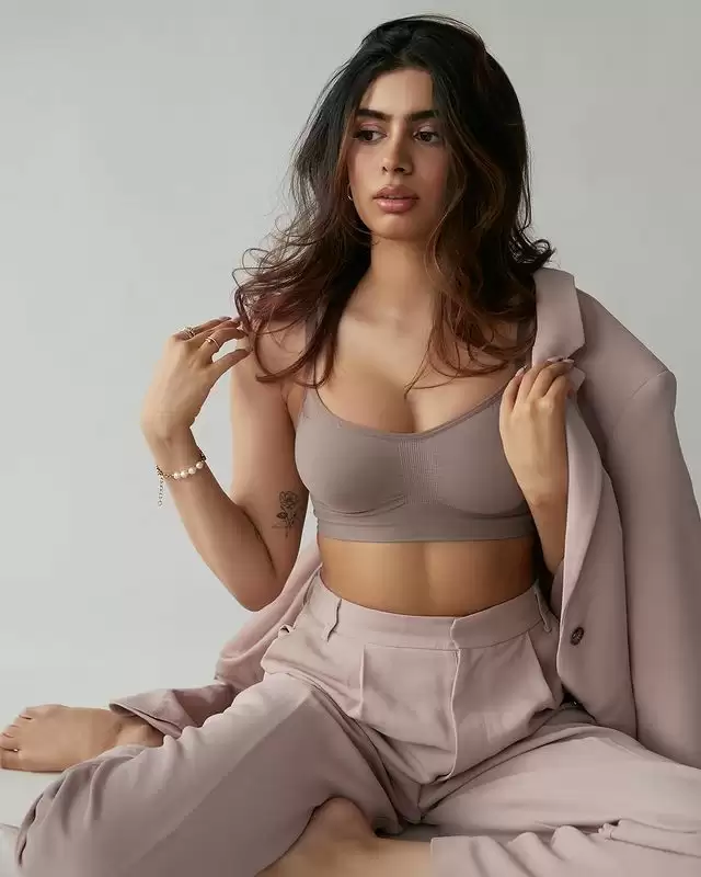 Kushi Kapoor 