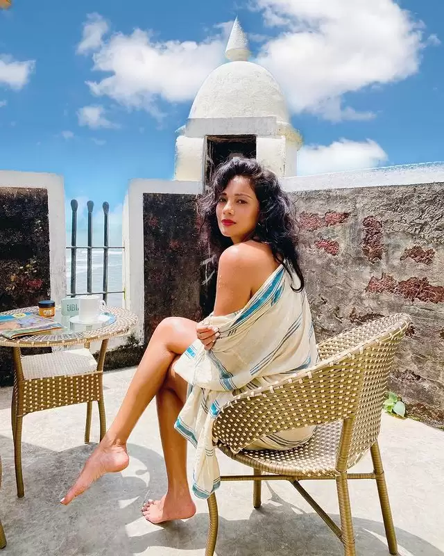 Megha Gupta का ये धांसू फोटोशूट देख दीवाने हो जाएंगे आप