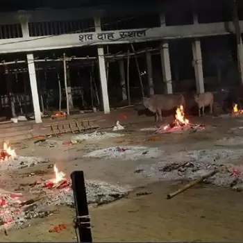 अस्पतालों के बेड बढ़ेंगे, श्मशानों के प्लेटफार्म तैयार