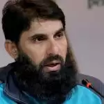 पाकिस्तान के मुख्य चयनकर्ता पद से हटे मिस्बाह, कोच बने रहेंगे