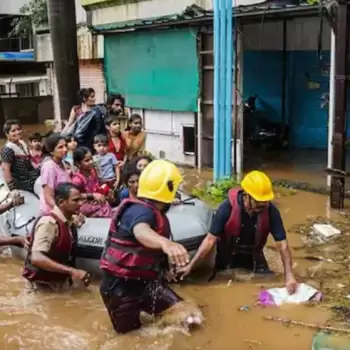 महाराष्ट्र मे भारी बारिश और भूस्खलन से अब तक 136 ने गंवाई जान, हज़ारों बेघर