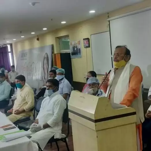 चिकित्सकों का व्यवहार ठीक है तो मरीज निश्चित ही ठीक होगा