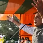 बंगाल में बोले राजनाथ-ममता दीदी बंगाल में दादागिरी चल्बे ना