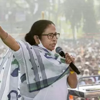 बंगाल में बंगालियों का राज होगा, गुजरातियों का नहीं: ममता बनर्जी