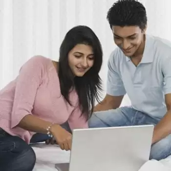 कॉन्टैक्टलेस बजाज फाइनैंस ऑनलाइन FD के साथ अपनी सेविंग बढ़ाएं