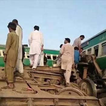 पाकिस्तान में ट्रेन दुर्घटना, 31 लोगों की मौत, सौ से ज़्यादा घायल