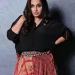 काले लिबाज़ में विद्या बालन लग रही है काफी अलग, यहाँ देखे अभिनेत्री की तस्वीरें