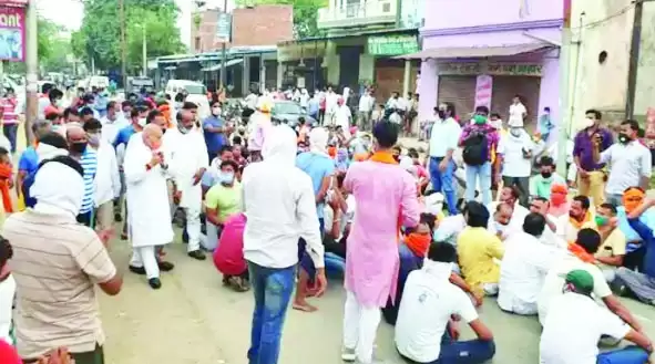 सेवादार की मौत से भड़क उठा विश्व हिन्दू परिषद