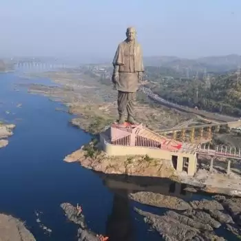 देश के पांच बड़े स्टैच्यू, एक बार जरूर करें दीदार