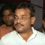 कभी भी गिरफ्तार हो सकता है आशीष मिश्रा