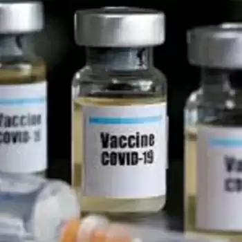 वालंटियर में दिखे बीमारी के लक्षण, AstraZeneca ने Covid-19 वैक्सीन का ट्रायल रोका