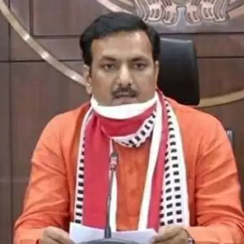 गरीब कोटे से असिस्टेंट प्रोफेसर बने यूपी के मंत्री के भाई ने दिया इस्तीफ़ा