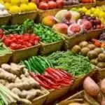 Vegetable price hike: आम आदमी को नहीं मिल रही फल—सब्जी के दामों में राहत,बिगड़ रहा रसोई का बजट