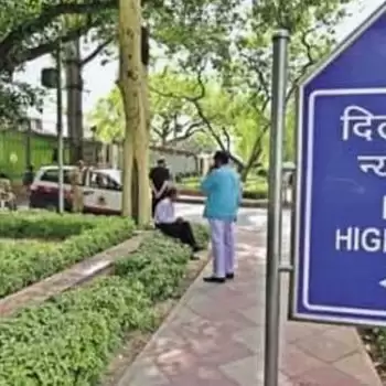 आपको डिमांड और सप्लाई का कोई अंदाज़ा क्यों नहीं: ऑक्सीजन सप्लाई पर हाईकोर्ट ने केंद्र को लगाई फटकार