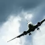 चीन ने भी ब्रिटेन से तोड़े हवाई रिश्ते