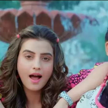 अक्षरा सिंह ने बताया ‘BOYFRIEND’ बदलने का नया तरीका’