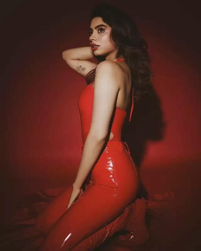 Kushi Kapoor 