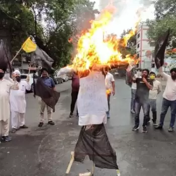 कृषि कानून के खिलाफ किसानों ने मनाया ‘काला दिवस’