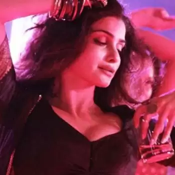 प्राची देसाई को निर्देशक देते थे हॉट बनने की सलाह