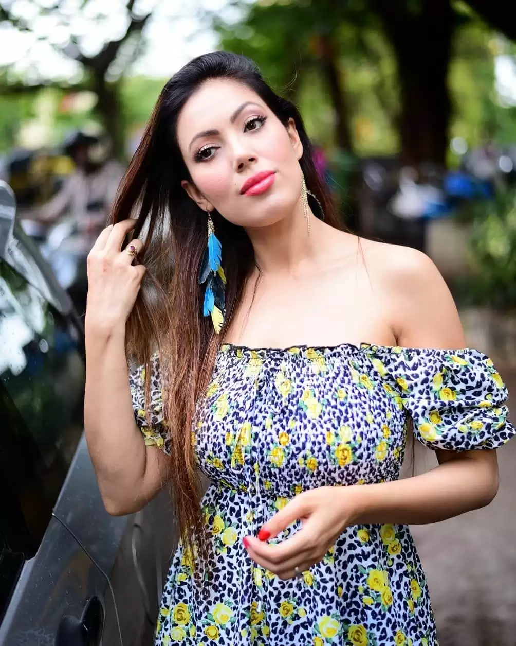 सोशल मीडिया में वायरल हुई “बबीता जी’ यानी Munmun Dutta की स्टाइलिश तस्वीरें , See Photos
