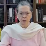 सोनिया गांधी की सरकार से मांग, छह महीने तक हर प्रवासी मज़दूर के परिवार को दें 7500 रुपये