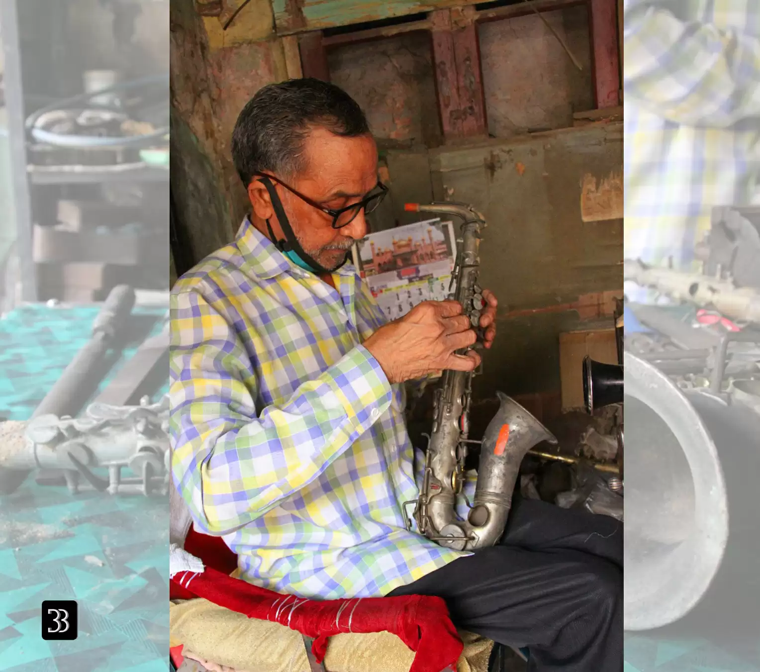 सैक्सोफोन की मधुर धुनों को पुर्नजीवित कर देते हैं अशरफ भाई