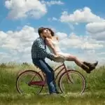 Valentine Day 2022: पार्टनर संग वैलेंटाइन डे पर घूमने के लिए ये 3 जगहे है बेस्ट!!