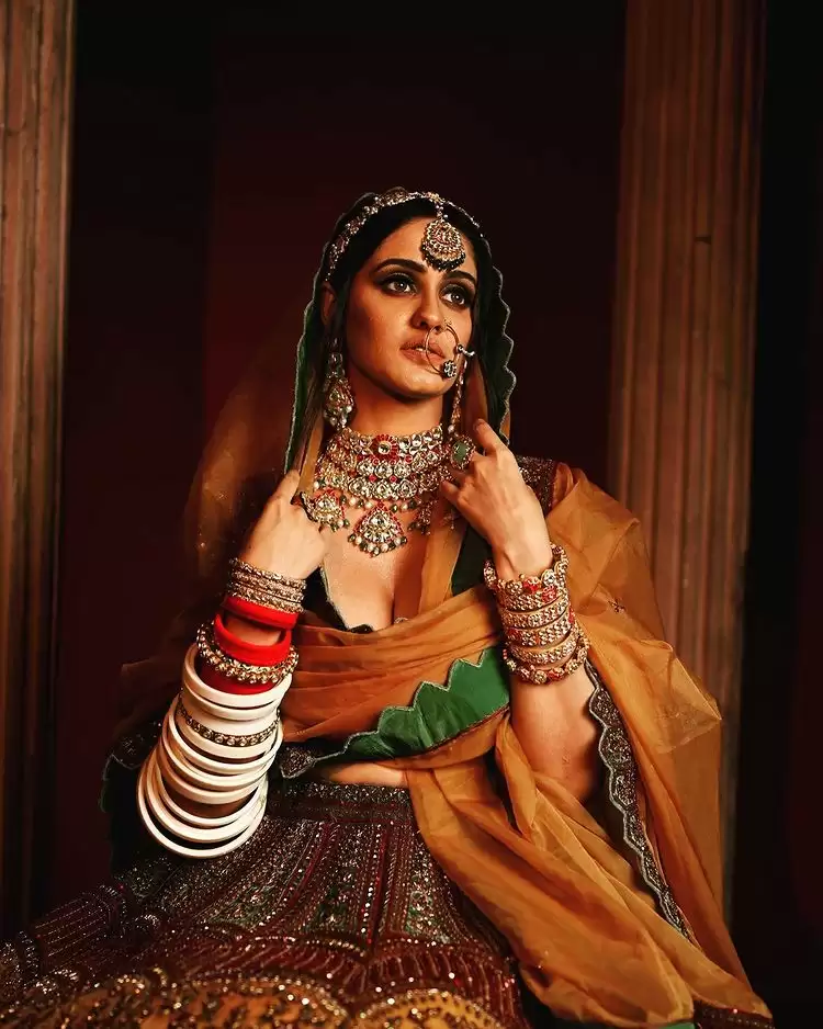 Ayesha Singh