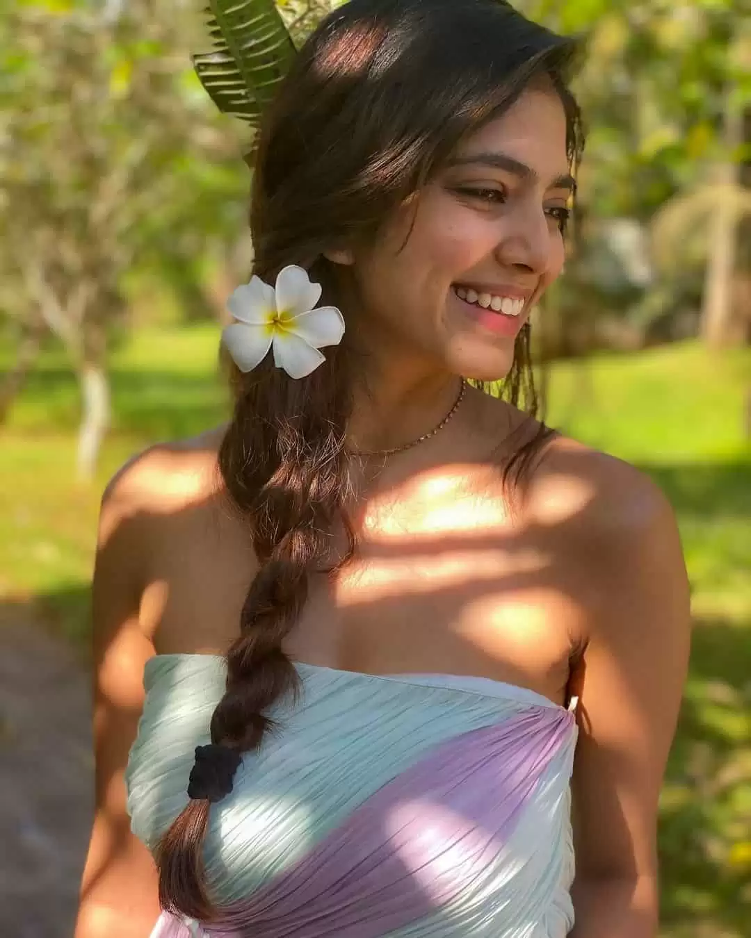 Malavika Mohanan ने शेयर की ये बोल्ड तस्वीरें, तस्वीरें देख उड़ जाएंगे होश