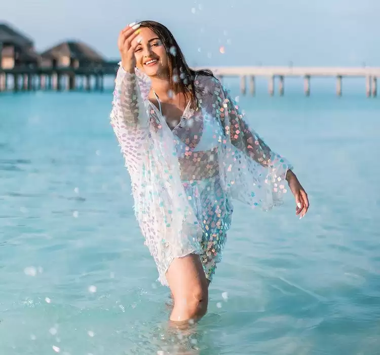 Sonakshi Sinha Bikini Pictures