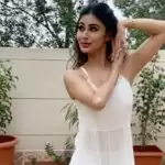 निम्बुड़ा सॉन्ग पर मौनी रॉय का धमाकेदार डांस