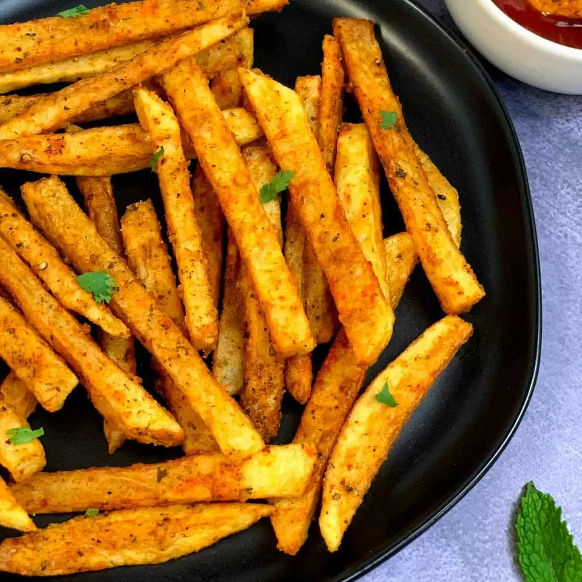 Crispy French Fries Recipe: घर पर बनाये टेस्टी फ्रेंच फ्राइज, जाने रेसिपी