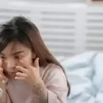 Facial Exercises: चेहरे की रौनक बढ़ाने के लिए ये रही फेशियल एक्सरसाइज