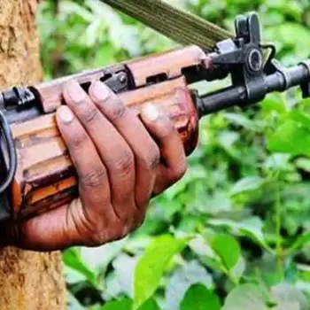 महाराष्ट्र: पुलिस के साथ मुठभेड़ में 13 नक्सली ढेर