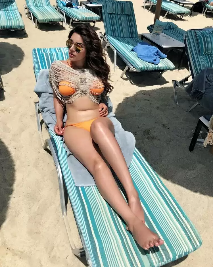 Shama Sikander की ये तस्वीरें देख हो जाएंगे दीवाने!!