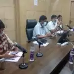 कोविड अस्पतालों के वार्डों व आईसीयू में लगाएं सीसीटीवी: पी. गुरू प्रसाद
