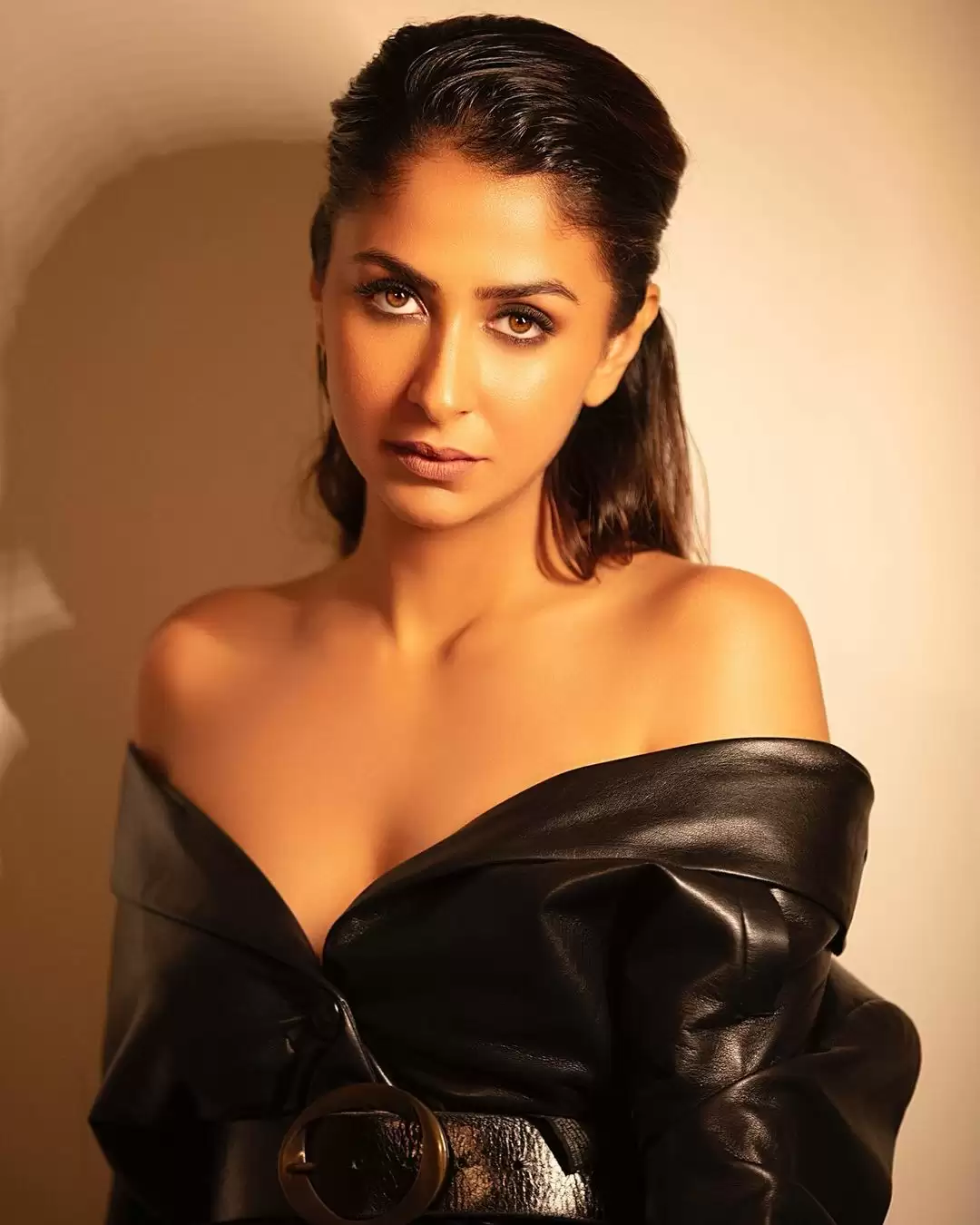 Kabhi Khushi Kabhie Gham की छोटी ‘पू’ Malvika Raaj का देखे हॉट अंदाज़, नजरें नहीं हट पाएगी तस्वीरों से