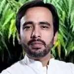 RLD President Jayant बोले फिल्म पर नहीं पेट्रोल डीजल पर टैक्स घटाए सरकार
