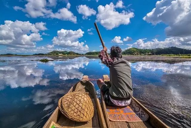 भारत की इन खूबसूरत जगहों की जरूर करें सैर