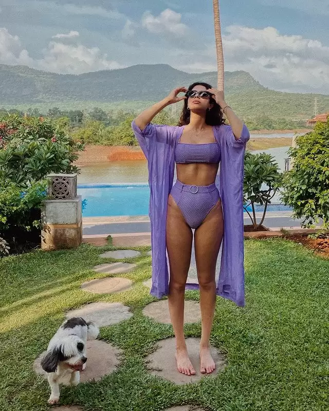 Kushi Kapoor 