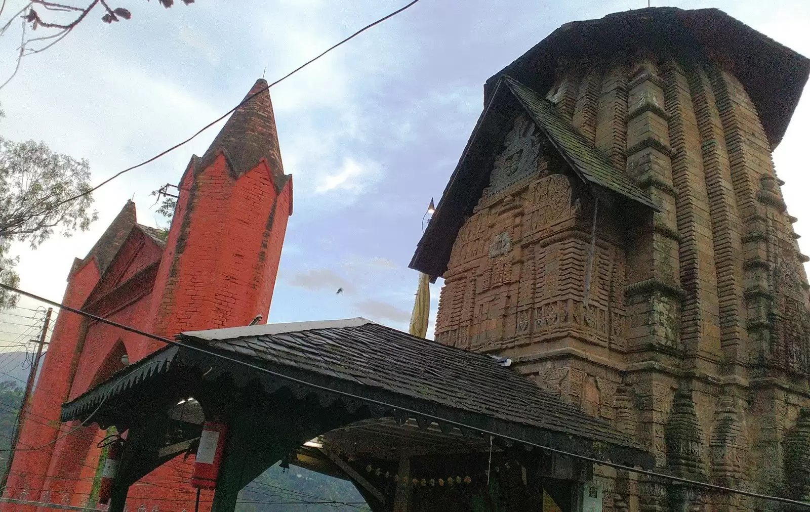 जन्नत से कम नहीं है हिमाचल के ये खूबसूरत स्थान