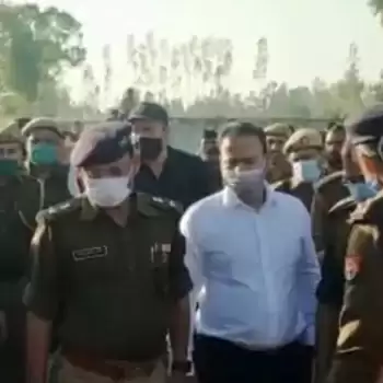 बुलंदशहर: 6 दिनों से लापता बच्ची का शव गड्ढे में दफनाया हुआ मिला, यौन शोषण की संभावना