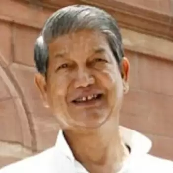 कोरोना संक्रमित हरीश रावत को दिल्ली एम्स रेफर किया