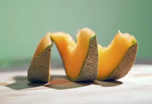 Summer Healthy Tips: गर्मी में करे इन 3 फलों का सेवन!!