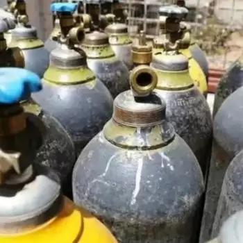 ऑक्सीजन की कमी से आगरा के अस्पताल में 8 लोगों की मौत