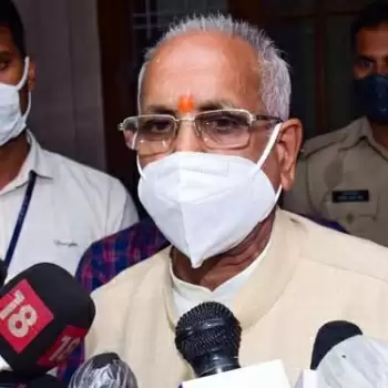 अब बिजनौर के एक ज़मीन मामले में आया चंपत राय का नाम, पत्रकार समेत तीन पर FIR