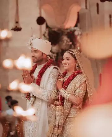 इंटरनेट पर छाई हुई है दबंग दुल्हन अंकिता लोखंडे, इन तस्वीरो पर डाले एक नज़र
