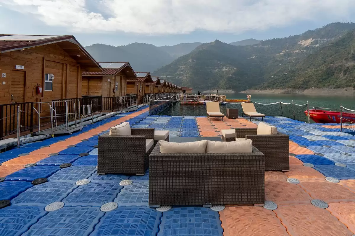 Le ROI Floating Huts & Eco Rooms